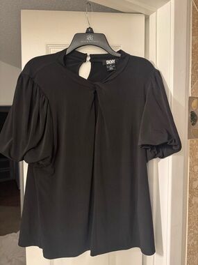 DKNY Black Puff-Sleeve Keyhole Blouse